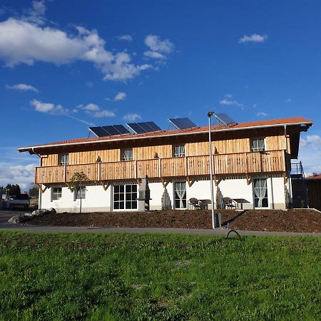 Gaestehaus Am Hahnenkamm Reutte Bagian luar foto