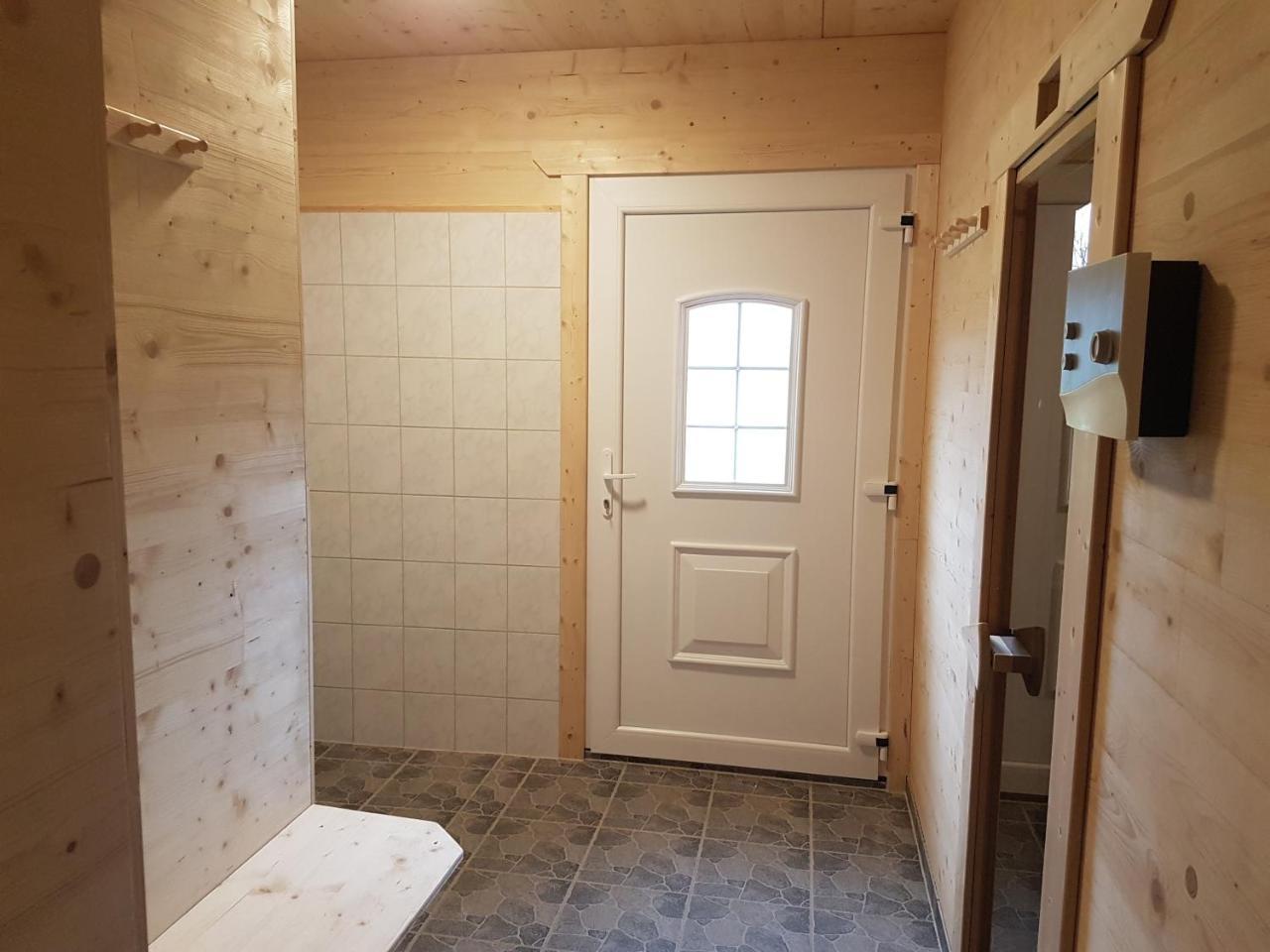 Gaestehaus Am Hahnenkamm Reutte Bagian luar foto
